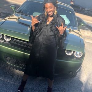 Meet your Posher, Raeven